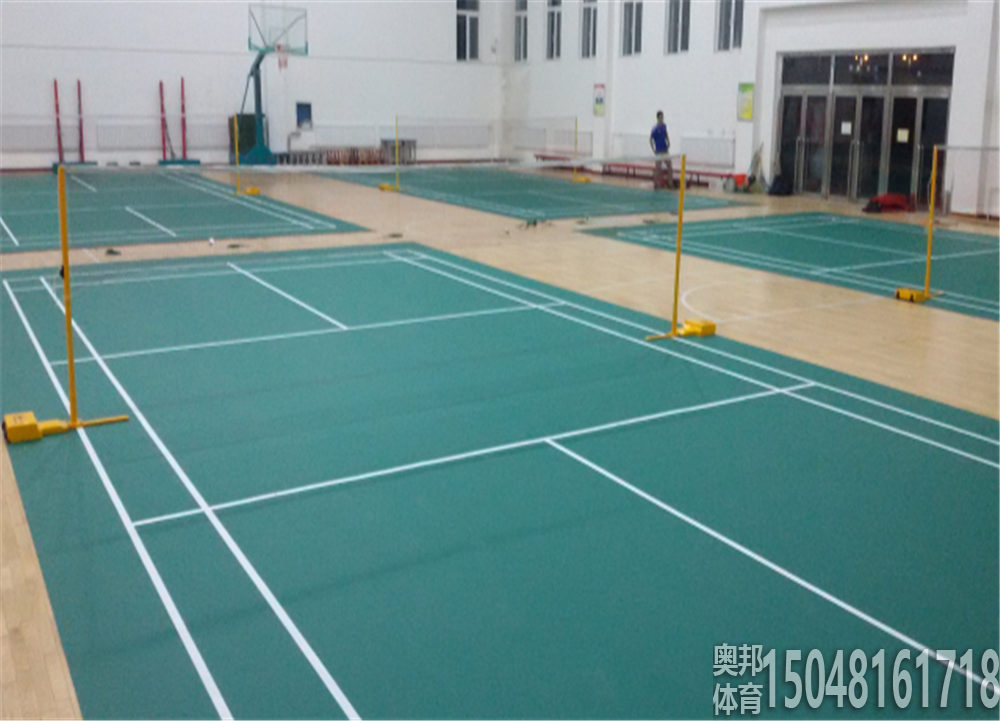 白云包钢铁矿体育馆